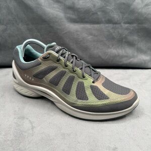 ECCO Biom Fjuel Racer Athletic Shoes‎ Women’s US 10 Grey Performance Sneakers